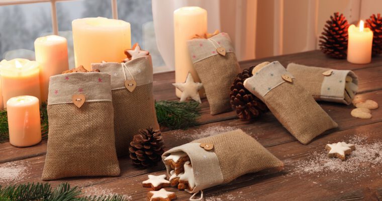 Weihnachtsgeschenke dekorativ verpacken leicht gemacht
